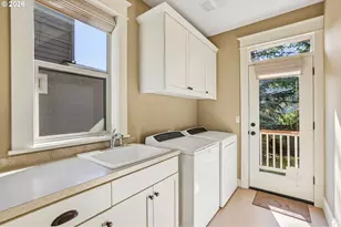 1634 SE Spokane St, Portland, OR 97202 - Photo 33