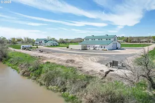 4460 Hwy 201, Ontario, OR 97914 - Photo 11