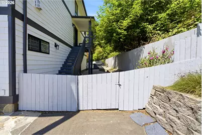 2035 NE 66th St, Lincoln City, OR 97367 - Photo 41