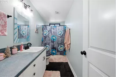 2035 NE 66th St, Lincoln City, OR 97367 - Photo 11