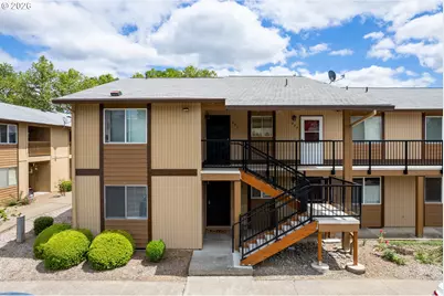 3404 19th Ave #101, Forest Grove, OR 97116 - Photo 1