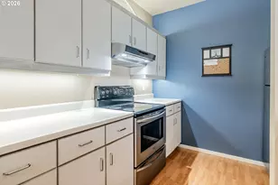 205 S Montgomery St, Portland, OR 97201 - Photo 11