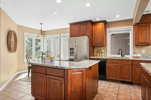 7693 SW Afton Ln, Portland, OR 97224 - Photo 17