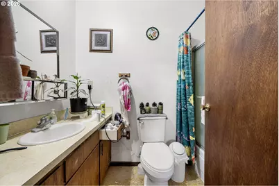 93 Shady Loop, Springfield, OR 97477 - Photo 17