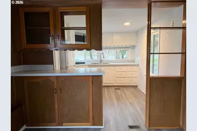 4531 Franklin Blvd #92, Eugene, OR 97403 - Photo 5