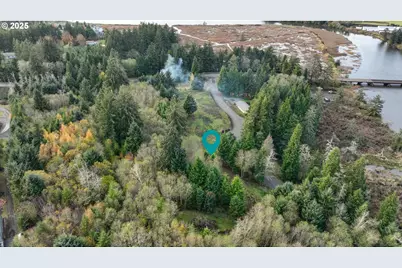 36629 King Kong Ln, Astoria, OR 97103 - Photo 7