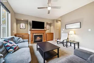 16387 SW Dekalb St, Portland, OR 97224 - Photo 9