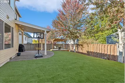 16387 SW Dekalb St, Portland, OR 97224 - Photo 7