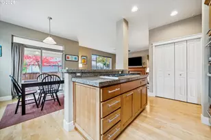 16387 SW Dekalb St, Portland, OR 97224 - Photo 15