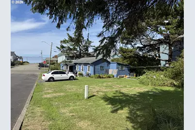 546 NW 10th St, Newport, OR 97365 - Photo 11
