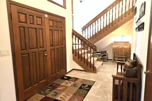 929 E Pine Ave, Hermiston, OR 97838 - Photo 3