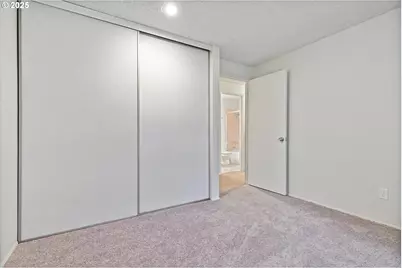 3210 NE 2nd Ct, Gresham, OR 97030 - Photo 15