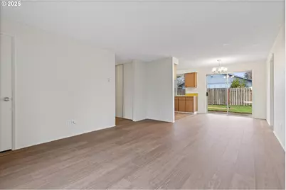 3210 NE 2nd Ct, Gresham, OR 97030 - Photo 5