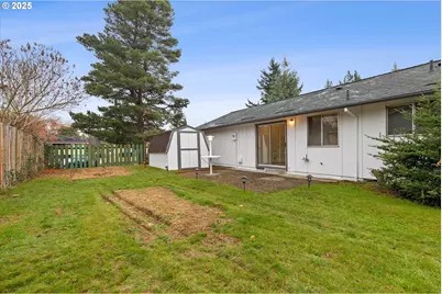 3210 NE 2nd Ct, Gresham, OR 97030 - Photo 25