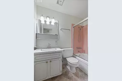 3210 NE 2nd Ct, Gresham, OR 97030 - Photo 17