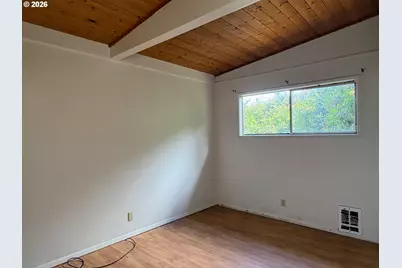 29835 Hillcrest St, Gold Beach, OR 97444 - Photo 21