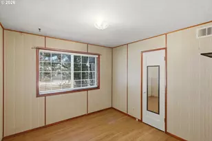 1669 Johnson St, North Bend, OR 97459 - Photo 15