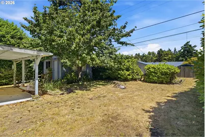 1669 Johnson St, North Bend, OR 97459 - Photo 25