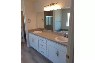745 E Wilson St, Carlton, OR 97111 - Photo 9