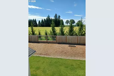 745 E Wilson St, Carlton, OR 97111 - Photo 15