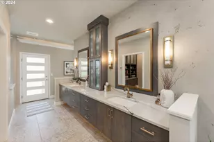 317 Aker Dr, Myrtle Creek, OR 97457 - Photo 17