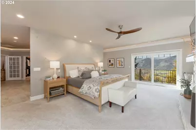 317 Aker Dr, Myrtle Creek, OR 97457 - Photo 15