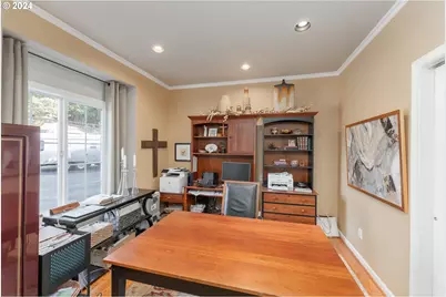 317 Aker Dr, Myrtle Creek, OR 97457 - Photo 21