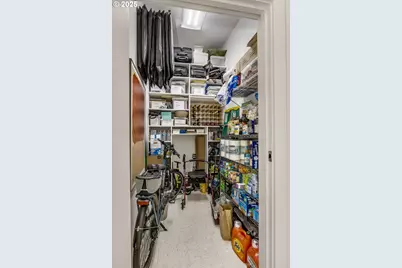 780 NW Westover Sq #3, Portland, OR 97210 - Photo 29