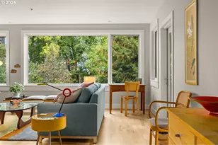 780 NW Westover Square, Portland, OR 97210 - Photo 5