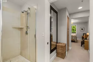 780 NW Westover Square, Portland, OR 97210 - Photo 25