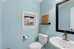 15926 NW Rossetta St, Portland, OR 97229 - Photo 9