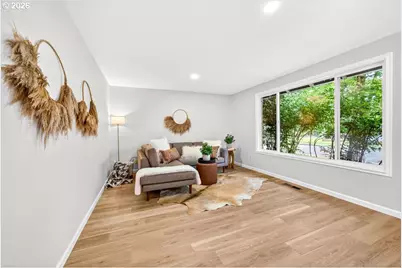 3360 NW 178th Ave, Portland, OR 97229 - Photo 9