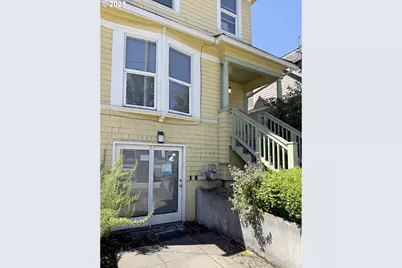 722 NE Couch St, Portland, OR 97232 - Photo 23
