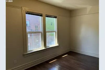 722 NE Couch St, Portland, OR 97232 - Photo 25