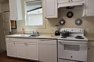 722 NE Couch St, Portland, OR 97232 - Photo 15