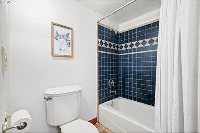 1777 Skyland Dr, Lake Oswego, OR 97034 - Photo 35