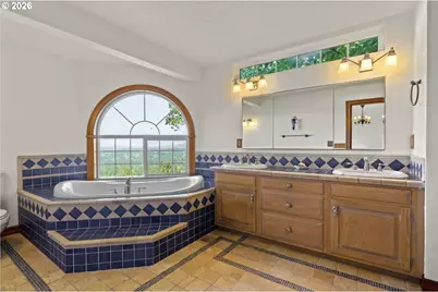 1777 Skyland Dr, Lake Oswego, OR 97034 - Photo 21