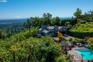 1777 Skyland Dr, Lake Oswego, OR 97034 - Photo 41