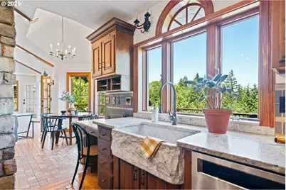 1777 Skyland Dr, Lake Oswego, OR 97034 - Photo 11