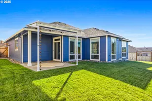 625 NW Crater Lk Dr, Dallas, OR 97338 - Photo 31