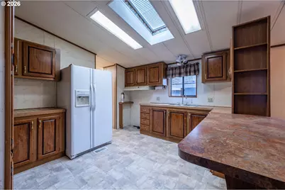 510 Shorepines Ave, Coos Bay, OR 97420 - Photo 19