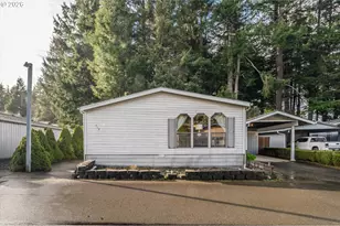 510 Shorepines Ave, Coos Bay, OR 97420 - Photo 3