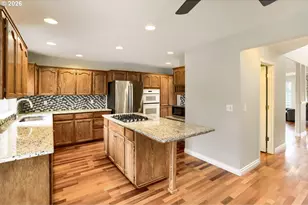 2552 NE Nova Ave, Hillsboro, OR 97124 - Photo 5