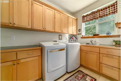 21626 Glaze Rd, Veneta, OR 97487 - Photo 25