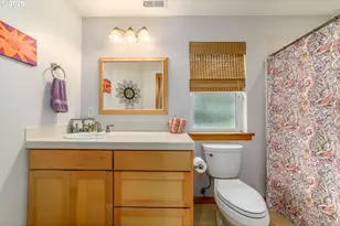 21626 Glaze Rd, Veneta, OR 97487 - Photo 17