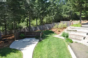 21626 Glaze Rd, Veneta, OR 97487 - Photo 9