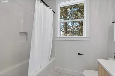 6020 SW 18th Dr, Portland, OR 97239 - Photo 47