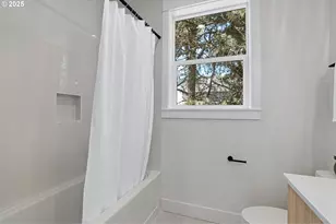 6020 SW 18th Dr, Portland, OR 97239 - Photo 47