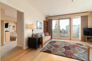 1375 Olive St, Eugene, OR 97401 - Photo 17