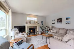 1861 NW Wonderview Ave, Gresham, OR 97030 - Photo 17